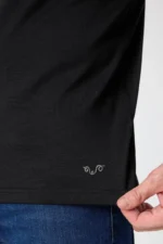 Ανδρική ισοθερμική μπλούζα Bora από 100% μαλλί Merino σε μαύρο χρώμα.